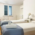 Laureliving Sonia&valeria Apartment *